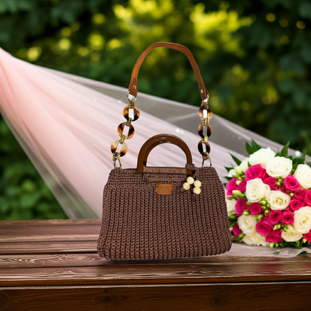 Ralf Scharrer meets Cemile Tiryaki - Unikat "Gloria- Handbag" gehäkelt, Farbe Braun