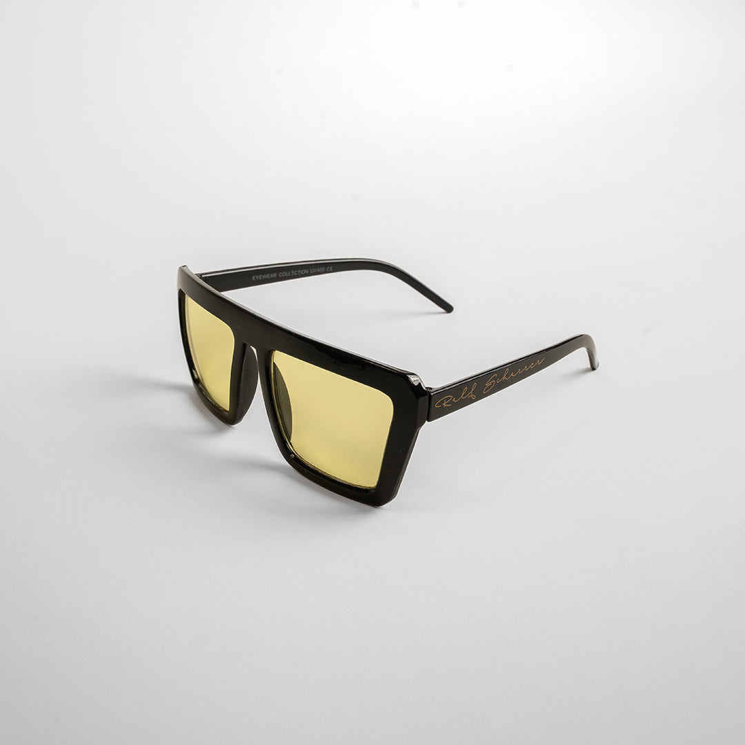 Die besondere Sonnenbrille Sunny mit schwarzem Overzise Rahmen