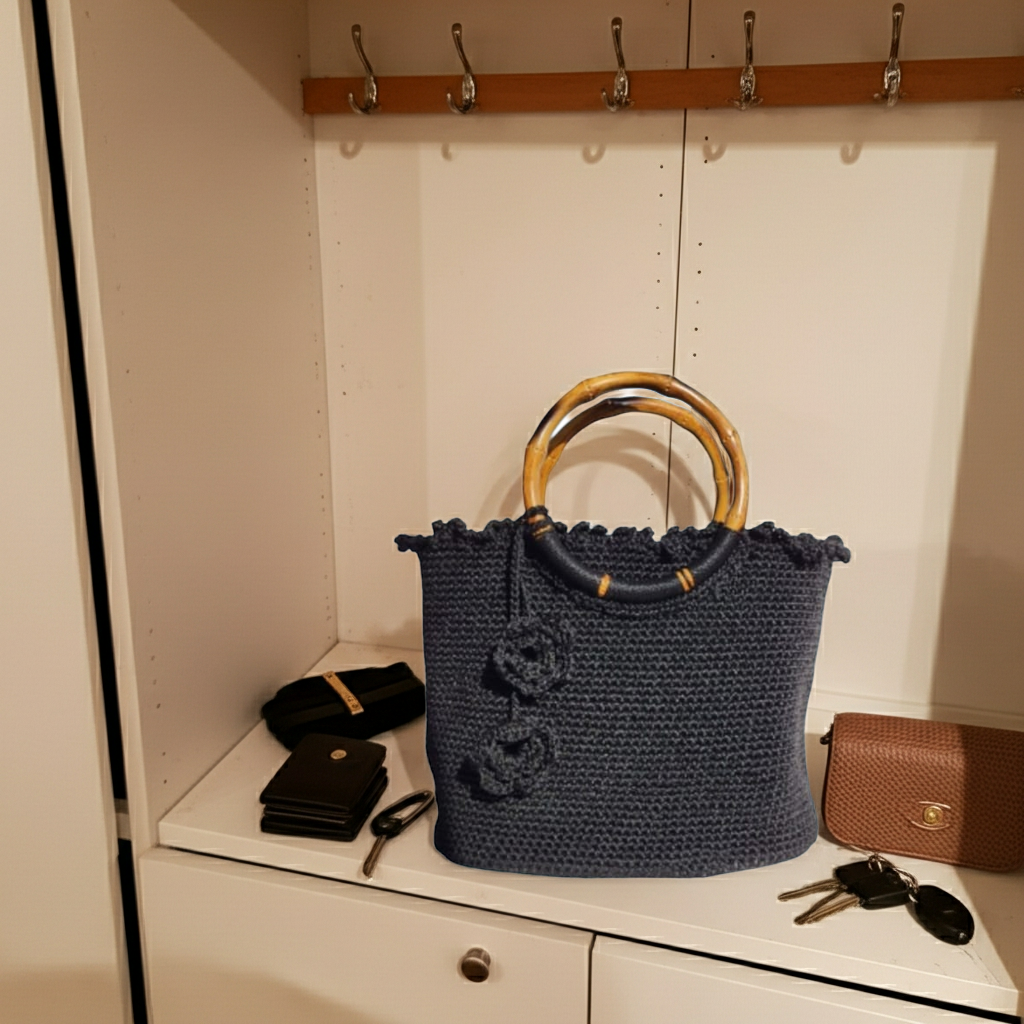 Ralf Scharrer meets Cemile Tiryaki - Unikat "Nadja- Handbag" gehäkelt, Farbe Schwarz